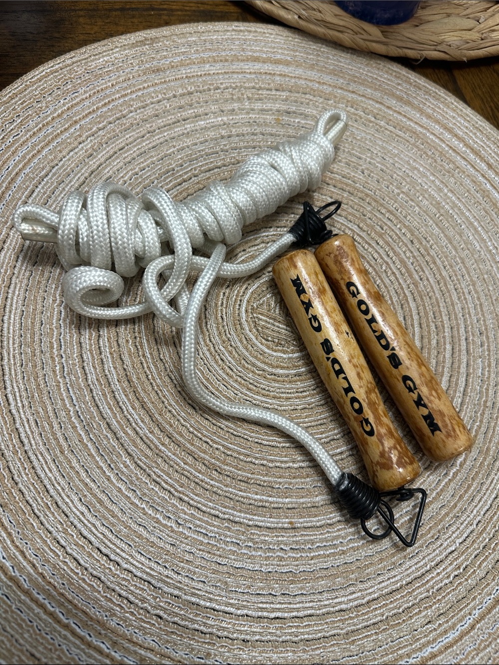 Vintage Gold's Gym 9ft Jump Rope